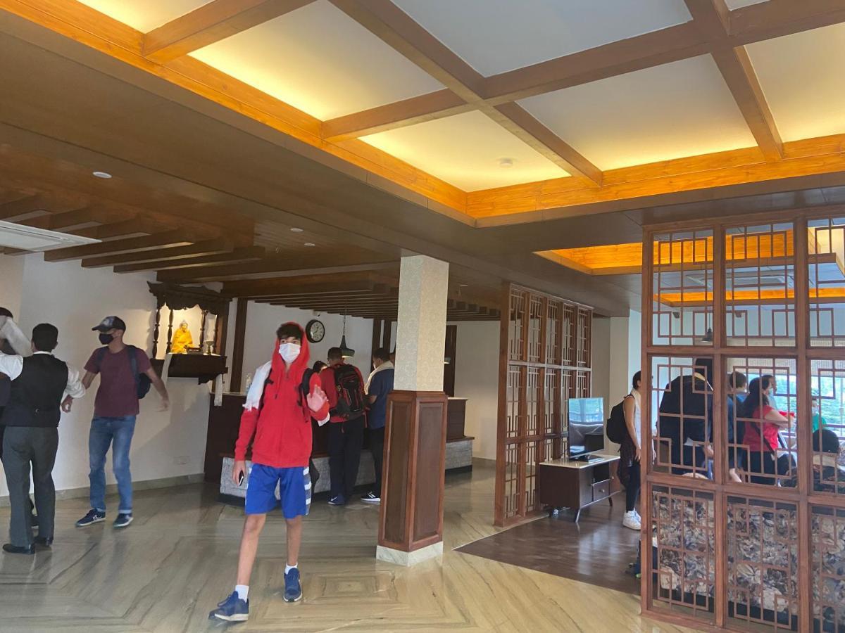 Aloka Resort Manali  Luaran gambar
