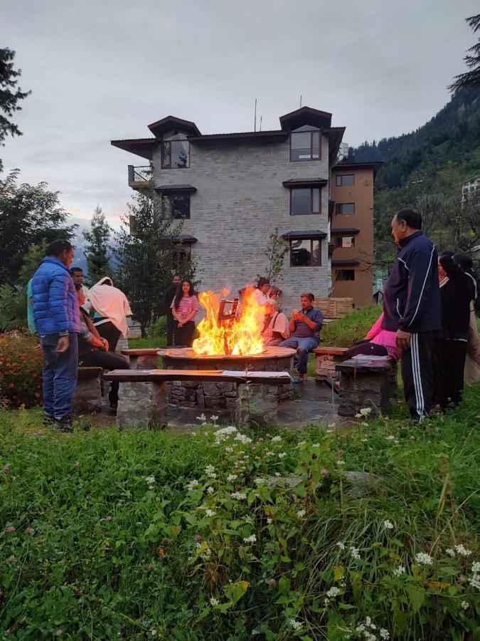 Aloka Resort Manali  Luaran gambar