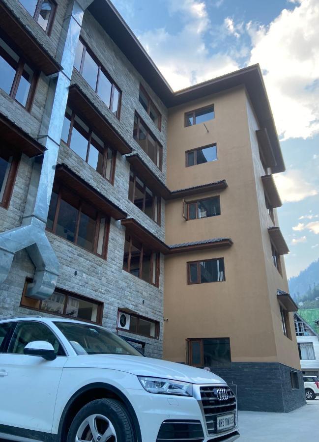 Aloka Resort Manali  Luaran gambar